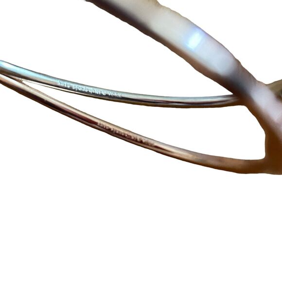 Kate Spade New York Set of 2 Slim Bow Bangle Bracelets Hinge Two Tone - Picture 5 of 5